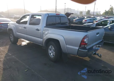 2013 Toyota Tacoma Prerunner z USA, uszkodzony, nr VIN 5TFJX4GN4DX017034